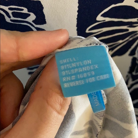 Professional and Flattering J. McLaughlin Dress - Picture 6 of 12